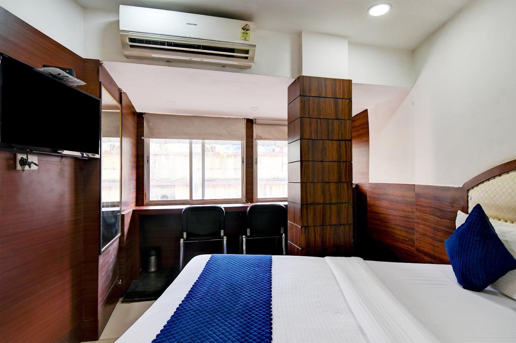 Hotel Q Inn Calcutta Extérieur photo