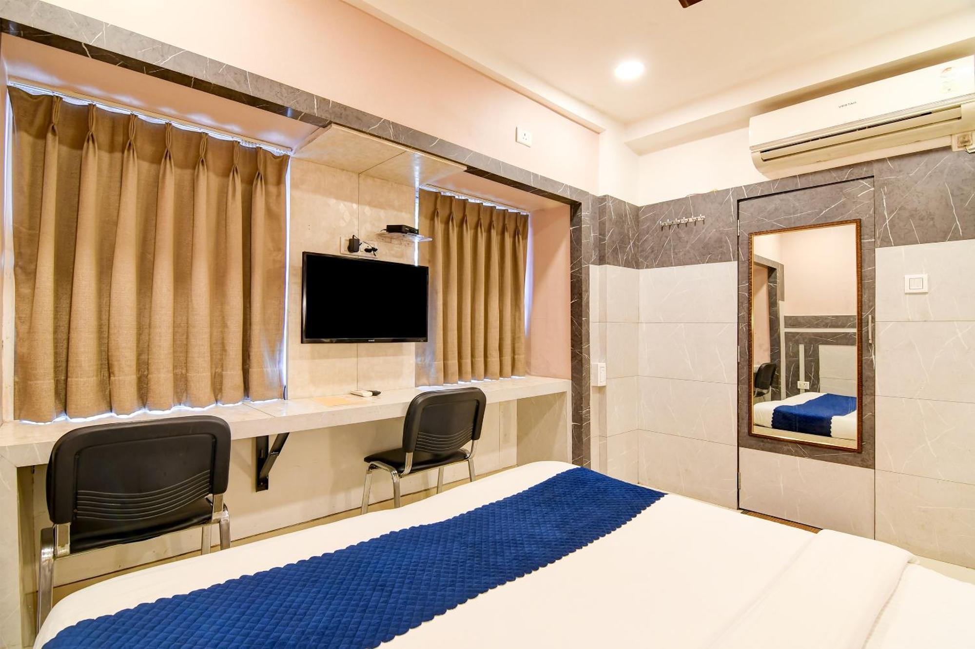 Hotel Q Inn Calcutta Extérieur photo