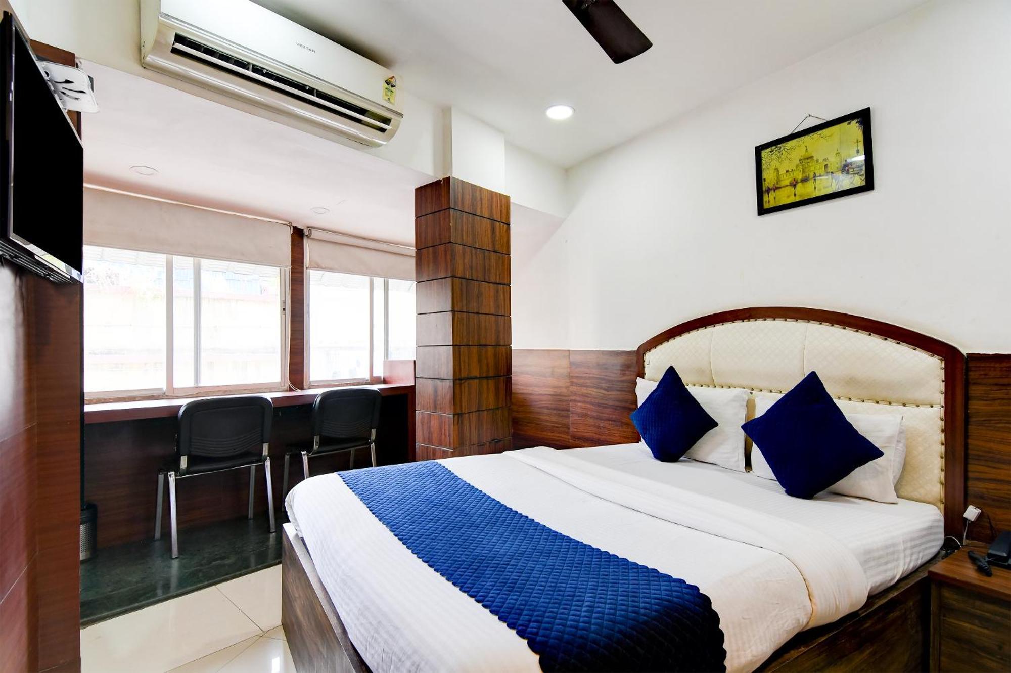 Hotel Q Inn Calcutta Extérieur photo