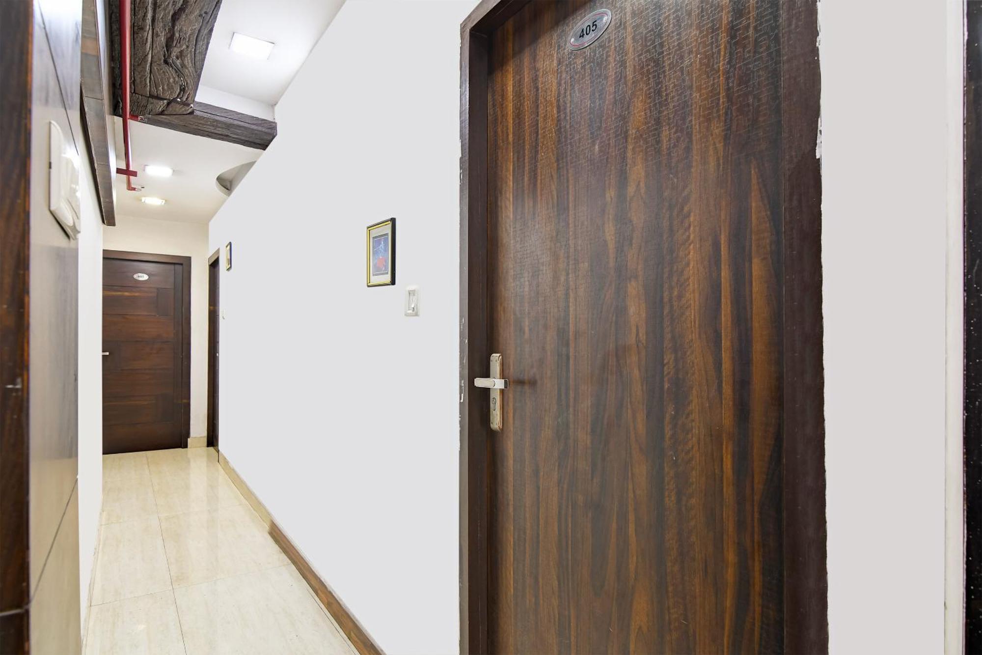 Hotel Q Inn Calcutta Extérieur photo