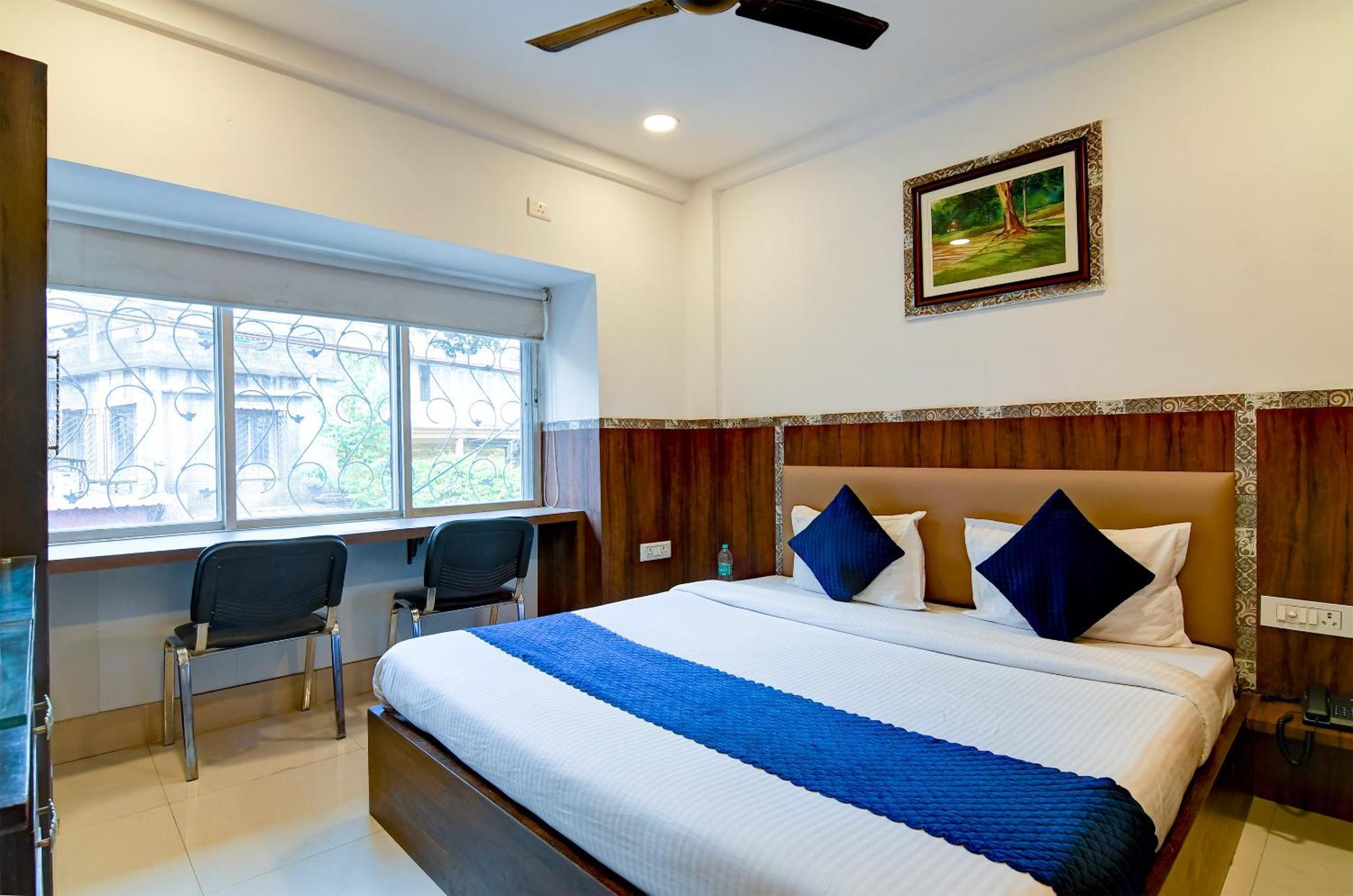 Hotel Q Inn Calcutta Extérieur photo